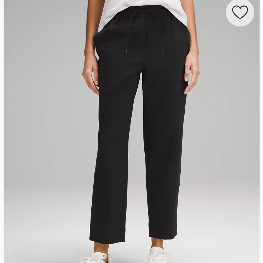 NWT Lululemon Taper Luxtreme pants